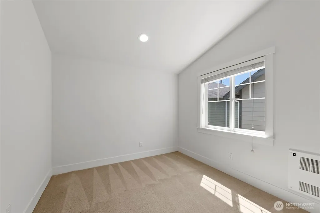 1740 NW 59th Seattle WA 98107