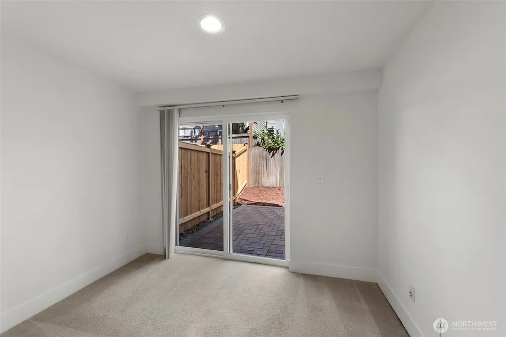 1740 NW 59th Seattle WA 98107