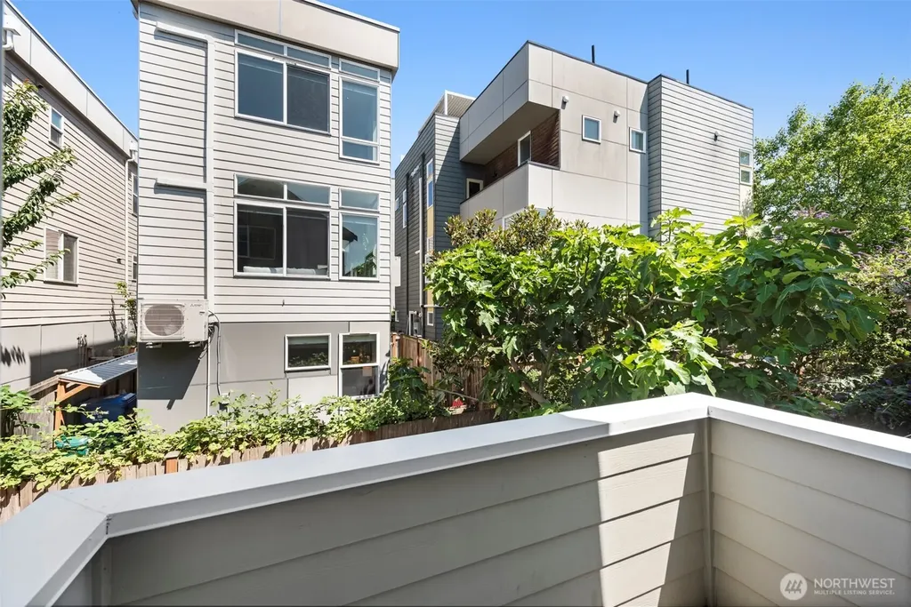 1740 NW 59th Seattle WA 98107