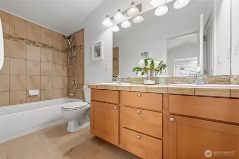 1740 NW 59th Seattle WA 98107