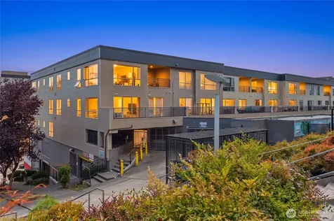 321 10th Avenue S Seattle WA 98104