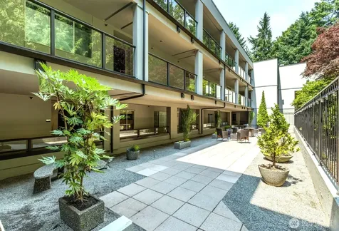 11122 NE 41st Drive Kirkland WA 98033