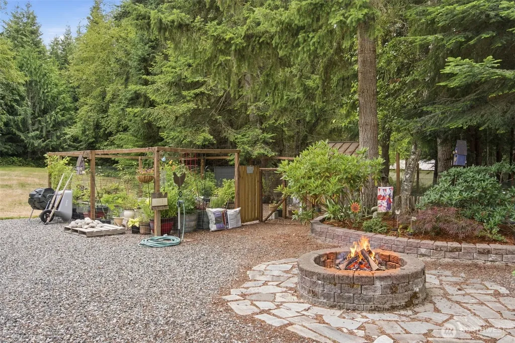 114 Headwaters Lane Port Angeles WA 98362