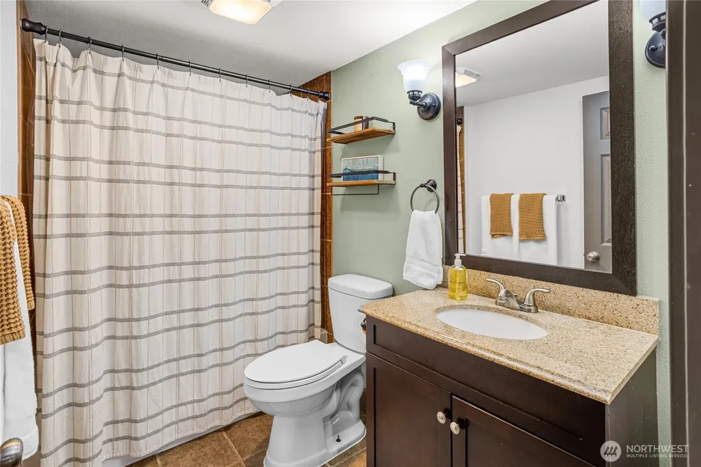2388 Anderson Hill Rd SW Port Orchard WA 98367