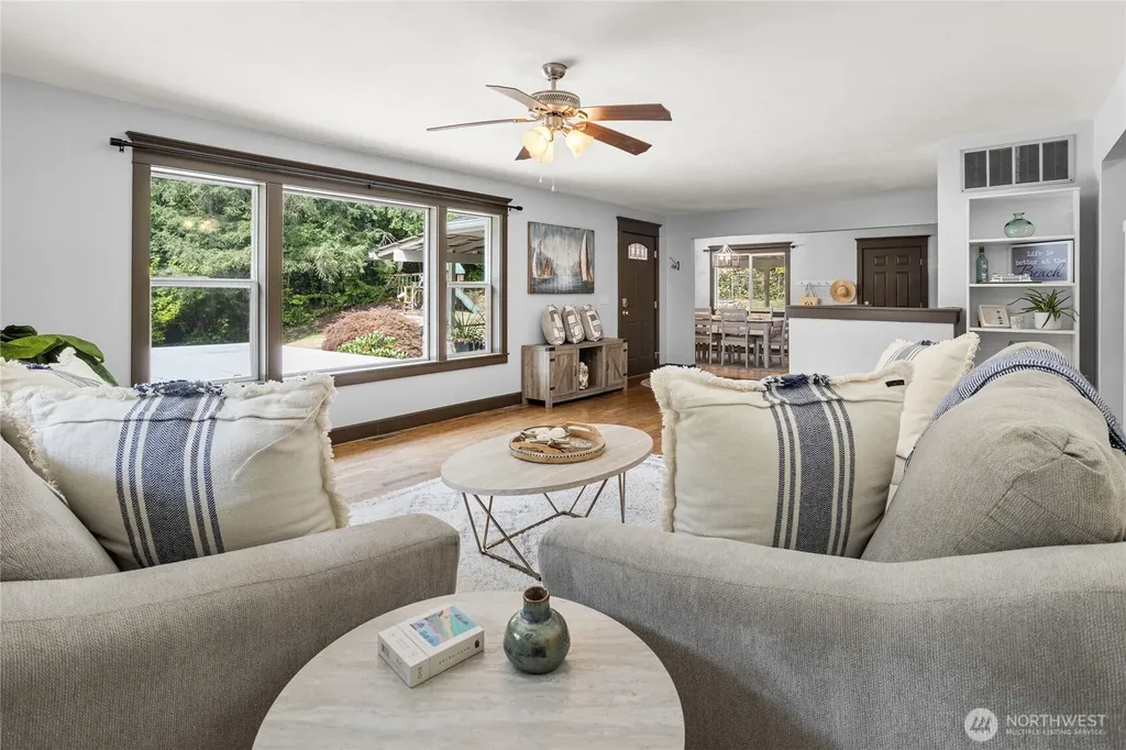 2388 Anderson Hill Rd SW Port Orchard WA 98367