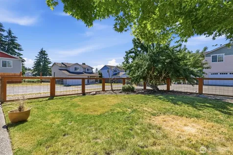 214 E 68th Street Tacoma WA 98404