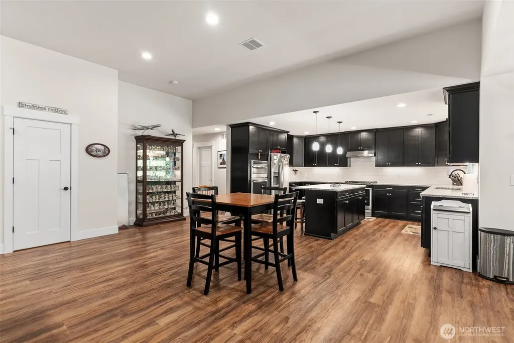 409 Ofarrell Cutoff Road E Bonney Lake WA 98391
