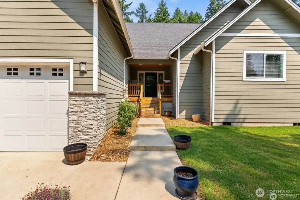 409 Ofarrell Cutoff Road E Bonney Lake WA 98391