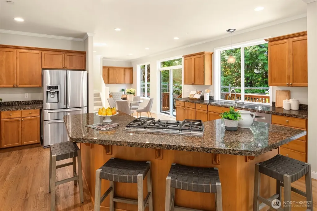 9463 221st Place NE Redmond WA 98053