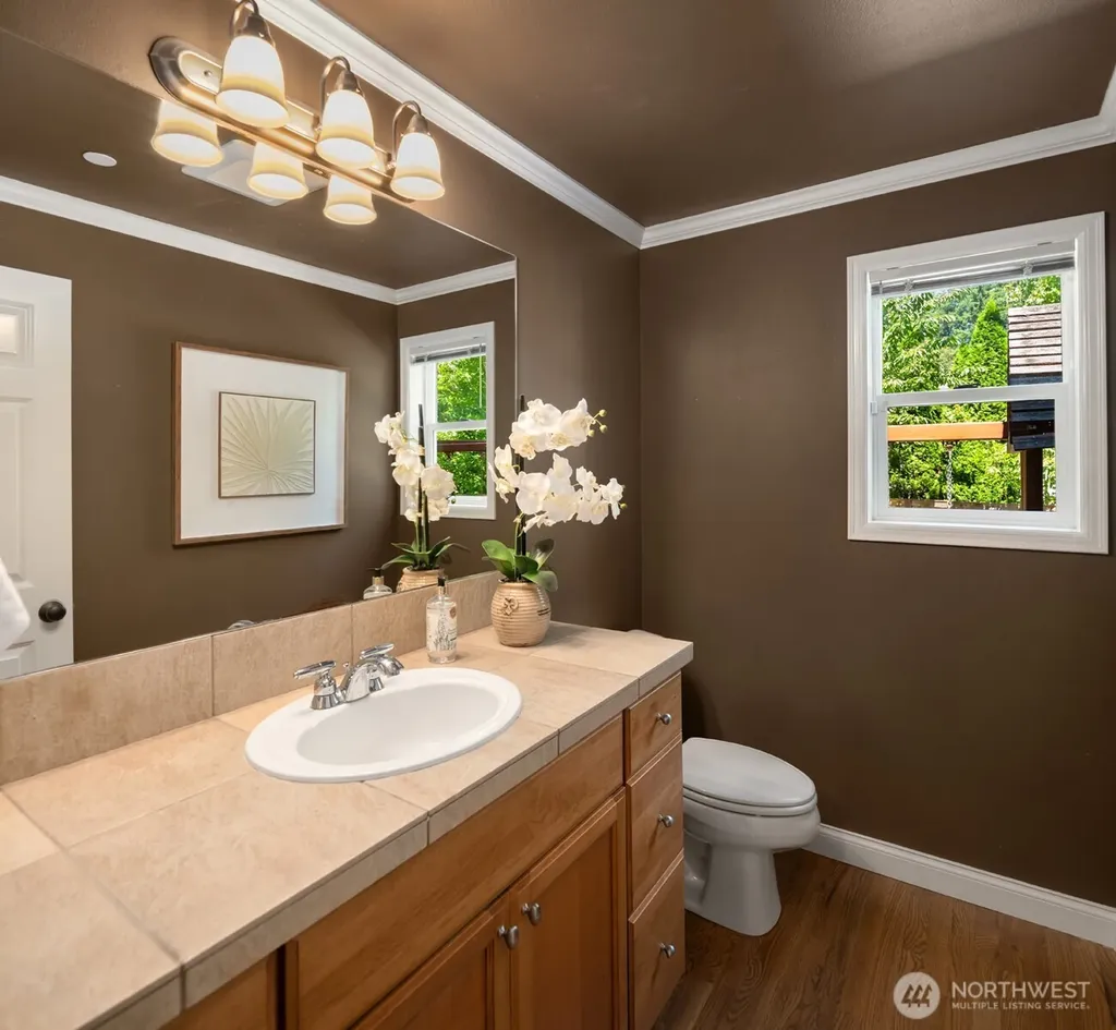 9463 221st Place NE Redmond WA 98053