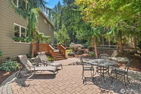 9463 221st Place NE Redmond WA 98053