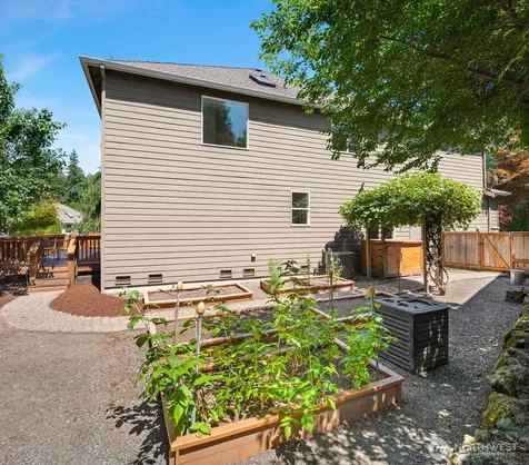9463 221st Place NE Redmond WA 98053