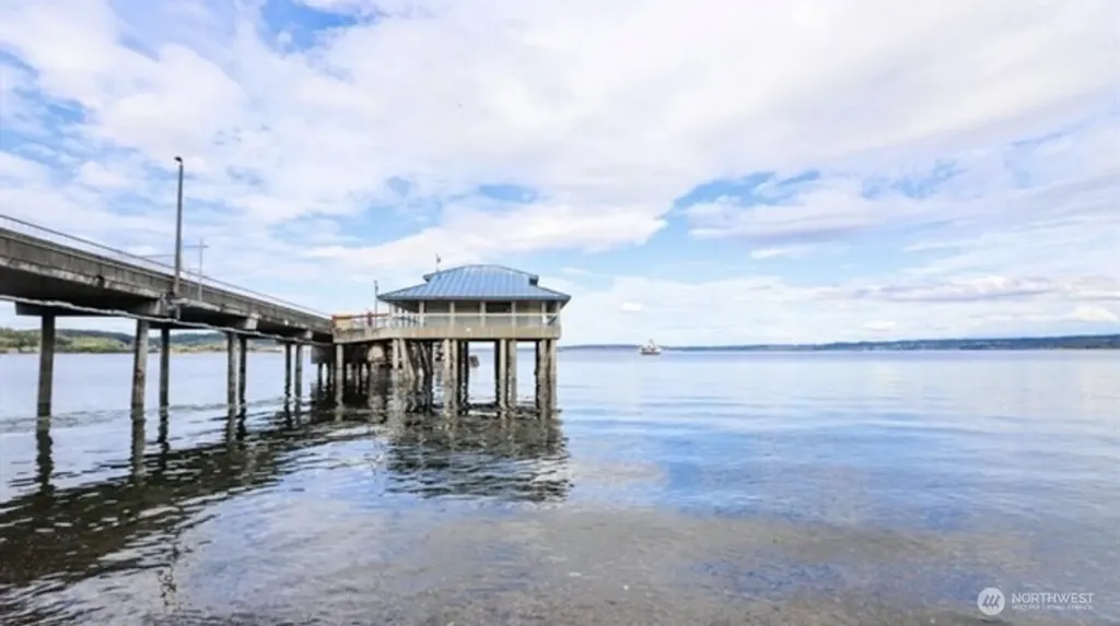 11106 Spruce Drive Anderson Island WA 98303