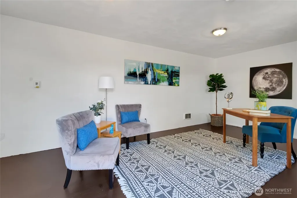 323 Milroy Street NW Olympia WA 98502