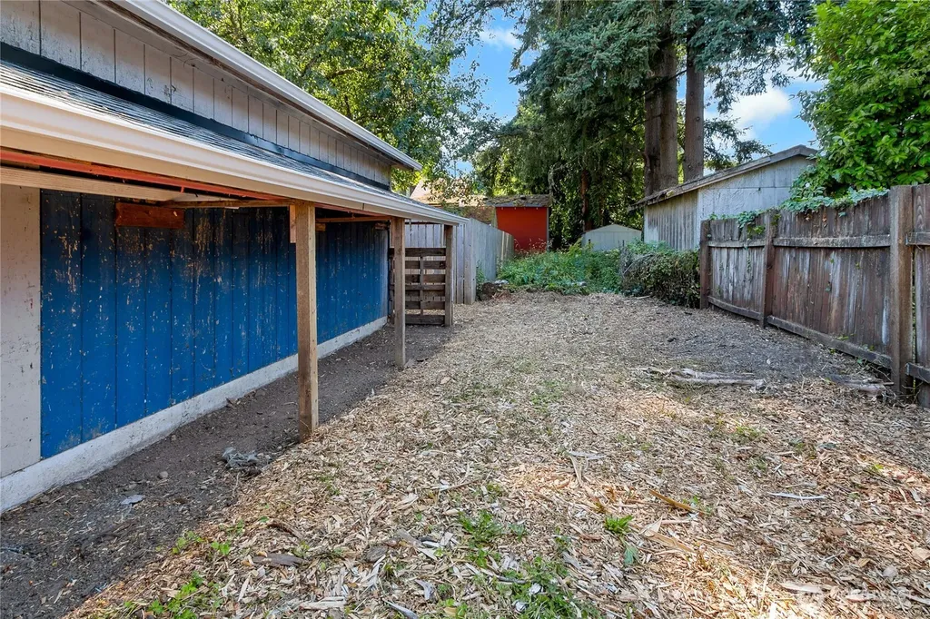 323 Milroy Street NW Olympia WA 98502