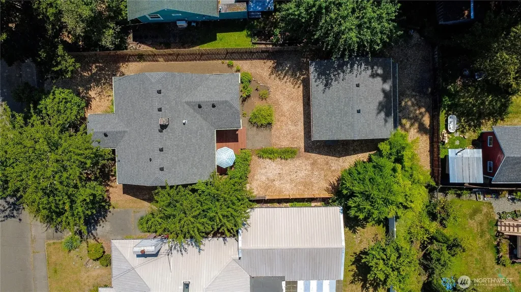 323 Milroy Street NW Olympia WA 98502