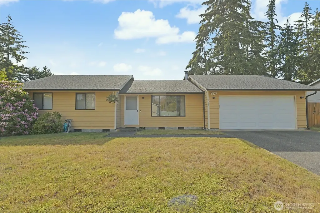 623 Hawks Glen Drive SE Olympia WA 98513