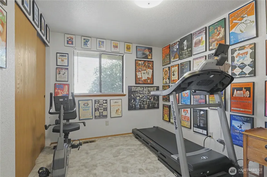 623 Hawks Glen Drive SE Olympia WA 98513