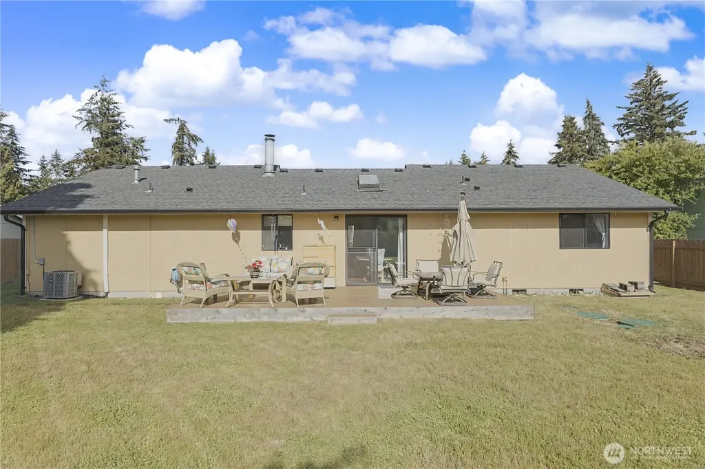 623 Hawks Glen Drive SE Olympia WA 98513