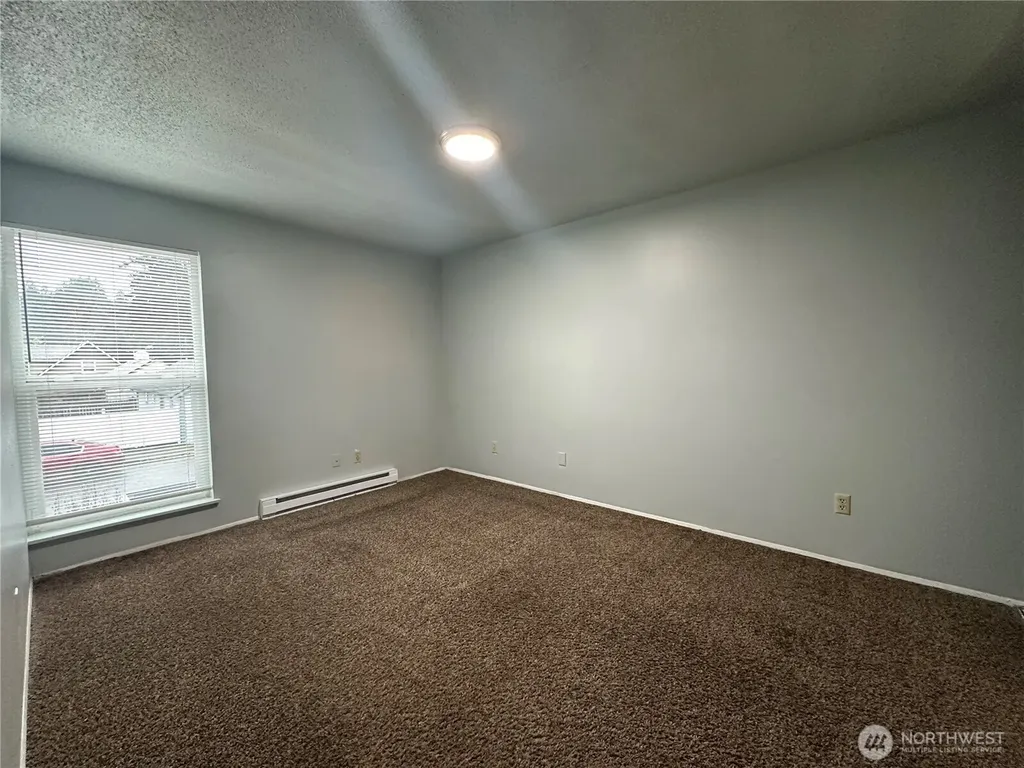 624 W Cedar Street Shelton WA 98584