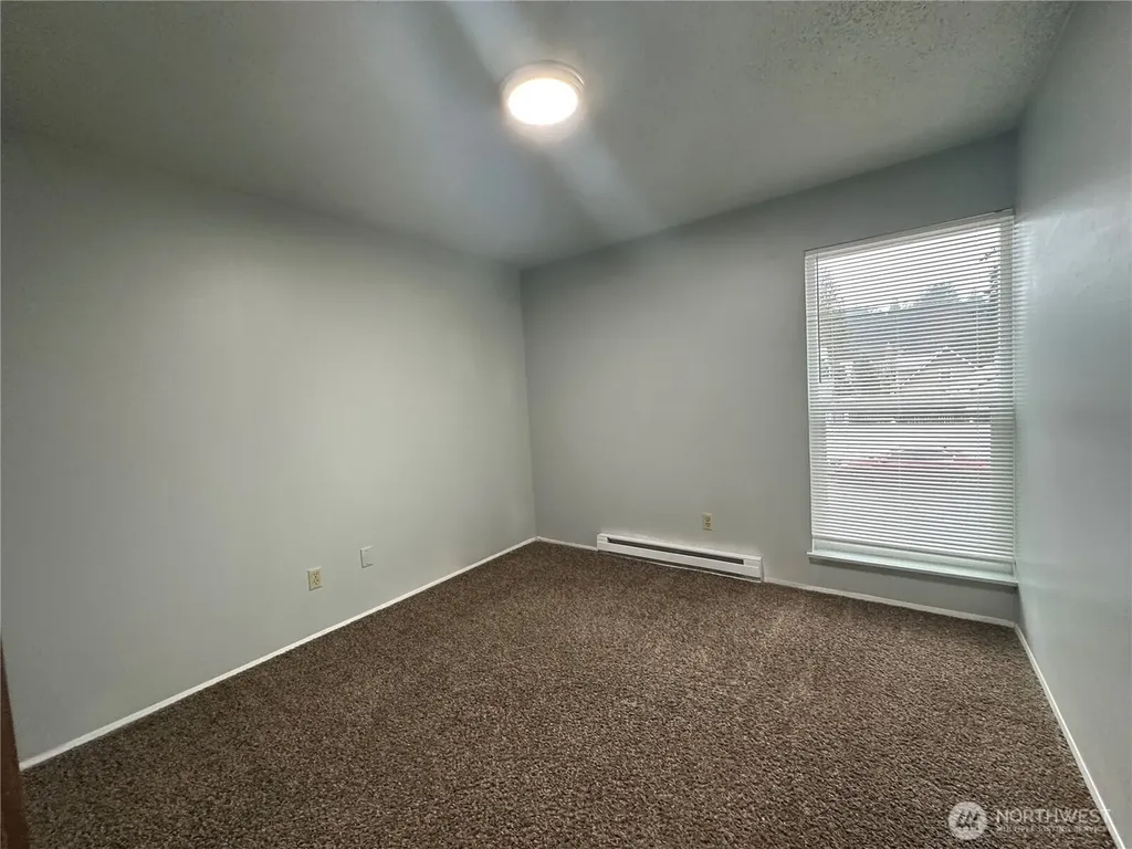 624 W Cedar Street Shelton WA 98584