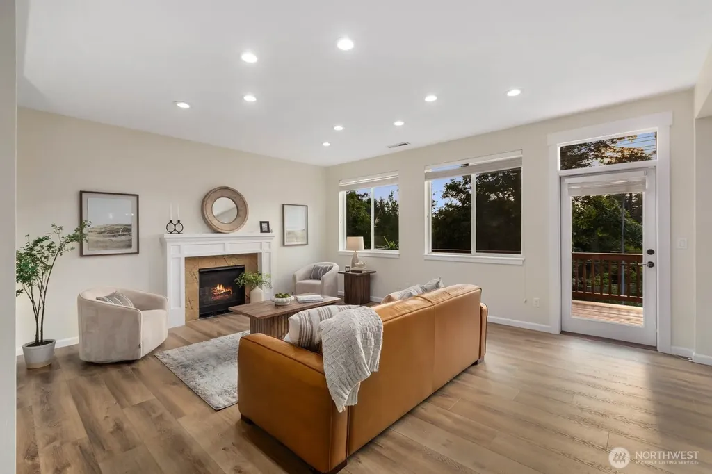 14008 SE 21st Place Bellevue WA 98007