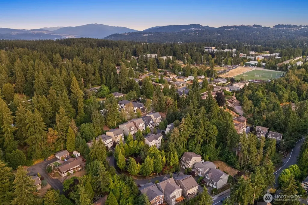 14008 SE 21st Place Bellevue WA 98007