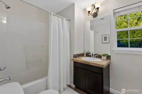 14008 SE 21st Place Bellevue WA 98007