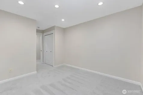 14008 SE 21st Place Bellevue WA 98007
