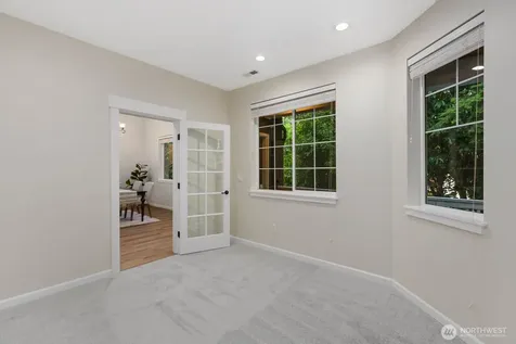 14008 SE 21st Place Bellevue WA 98007