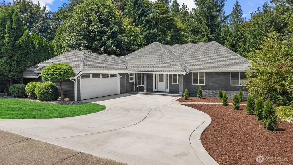 4103 204th Avenue NE Sammamish WA 98074
