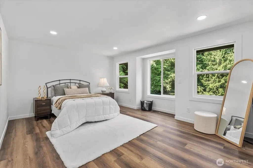4103 204th Avenue NE Sammamish WA 98074