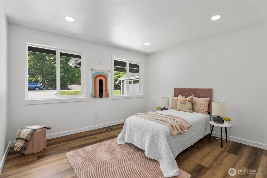 4103 204th Avenue NE Sammamish WA 98074