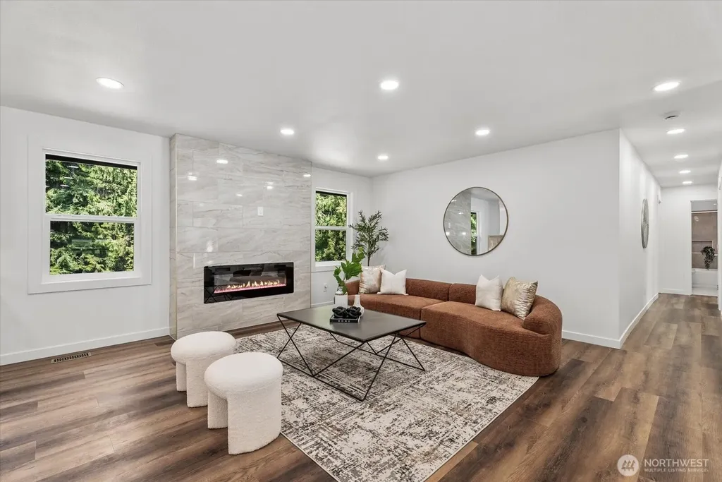4103 204th Avenue NE Sammamish WA 98074