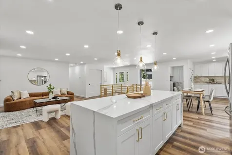 4103 204th Avenue NE Sammamish WA 98074