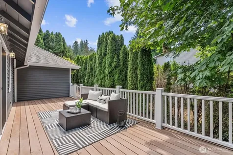 4103 204th Avenue NE Sammamish WA 98074