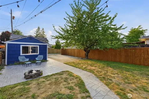 5028 N Vassault Street Tacoma WA 98407