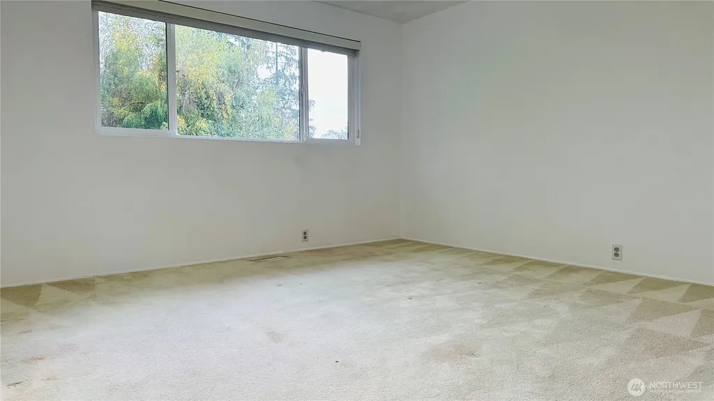 12920 SE 68th Street Bellevue WA 98006
