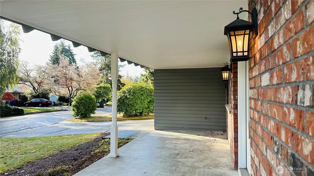 12920 SE 68th Street Bellevue WA 98006