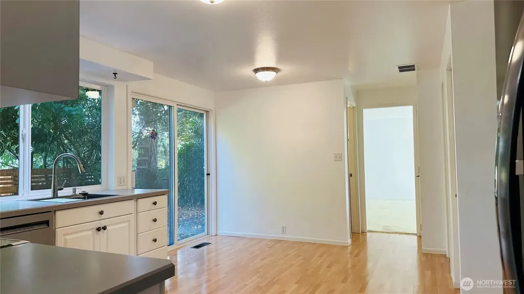 12920 SE 68th Street Bellevue WA 98006