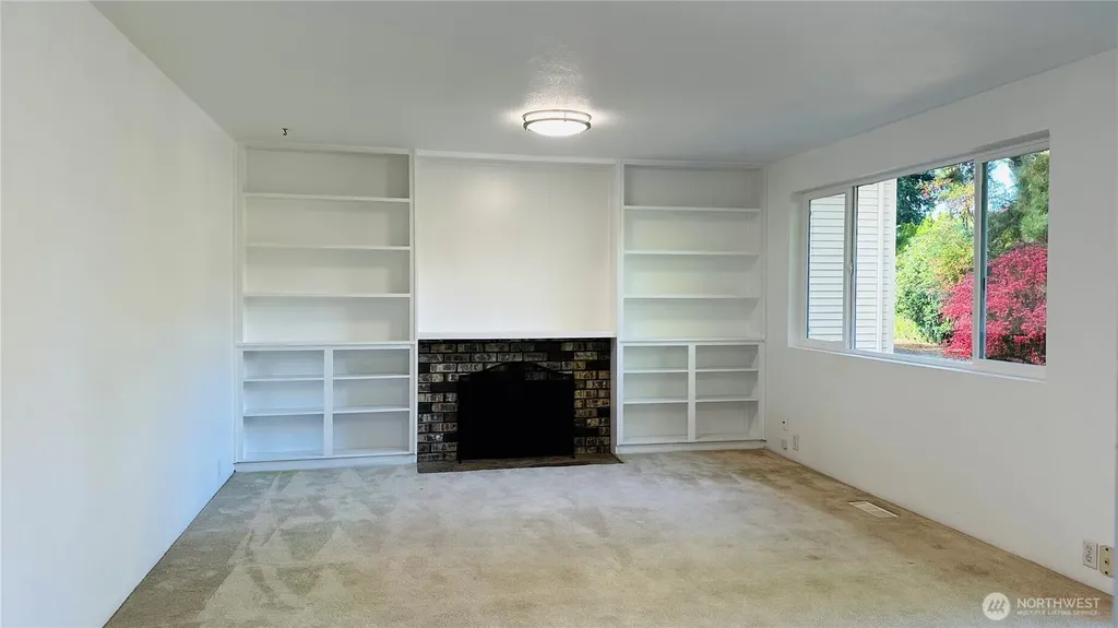 12920 SE 68th Street Bellevue WA 98006