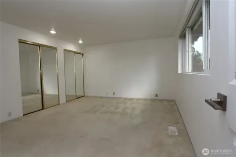 12920 SE 68th Street Bellevue WA 98006