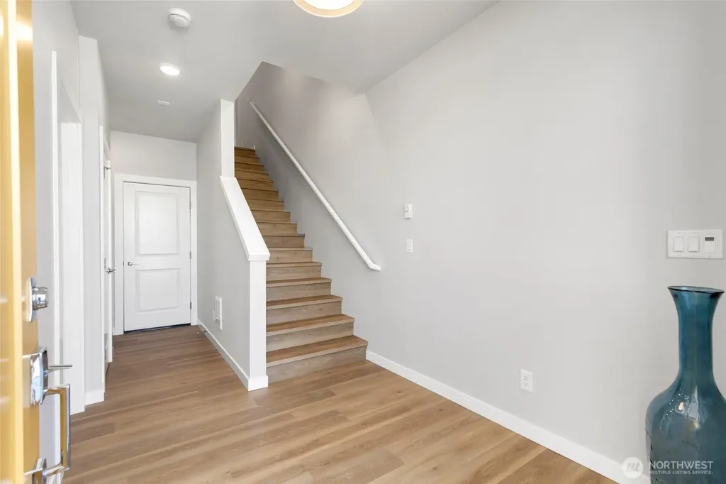 23321 Franklin Circle Black Diamond WA 98010