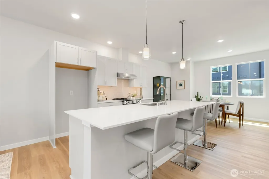 23321 Franklin Circle Black Diamond WA 98010