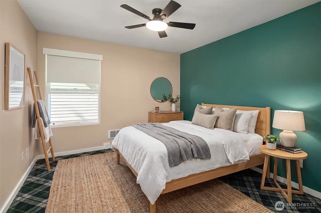 2510 W Bertona Seattle WA 98199