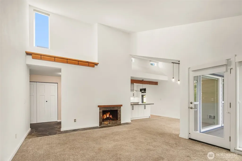 2510 W Bertona Seattle WA 98199