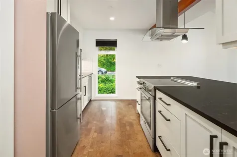 2510 W Bertona Seattle WA 98199