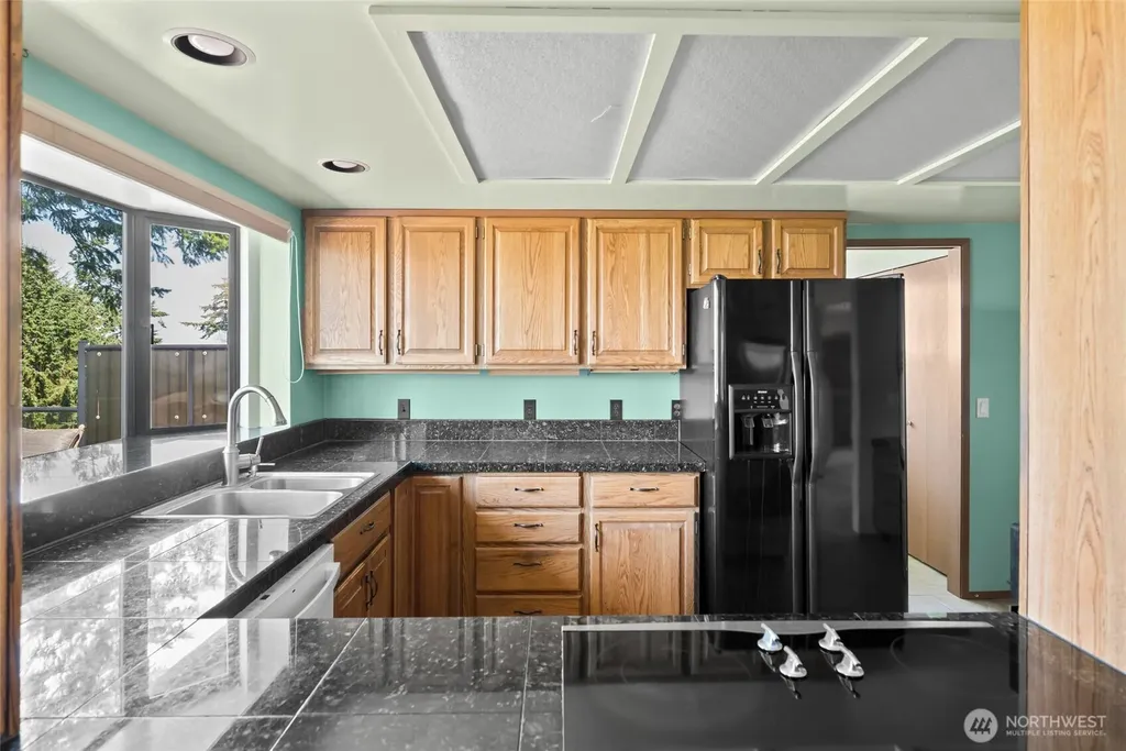 2186 Inverness Way Coupeville WA 98239