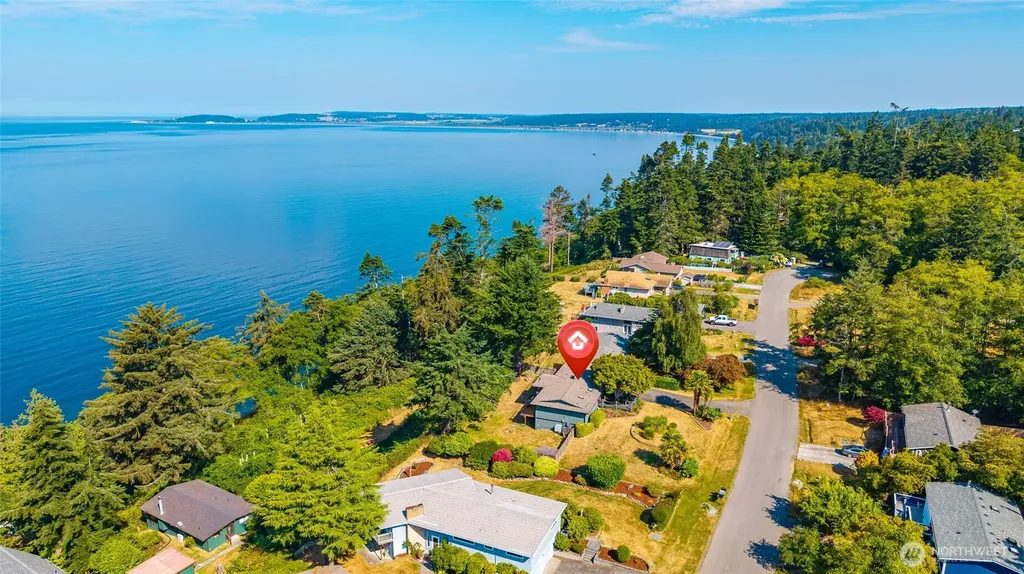 2186 Inverness Way Coupeville WA 98239