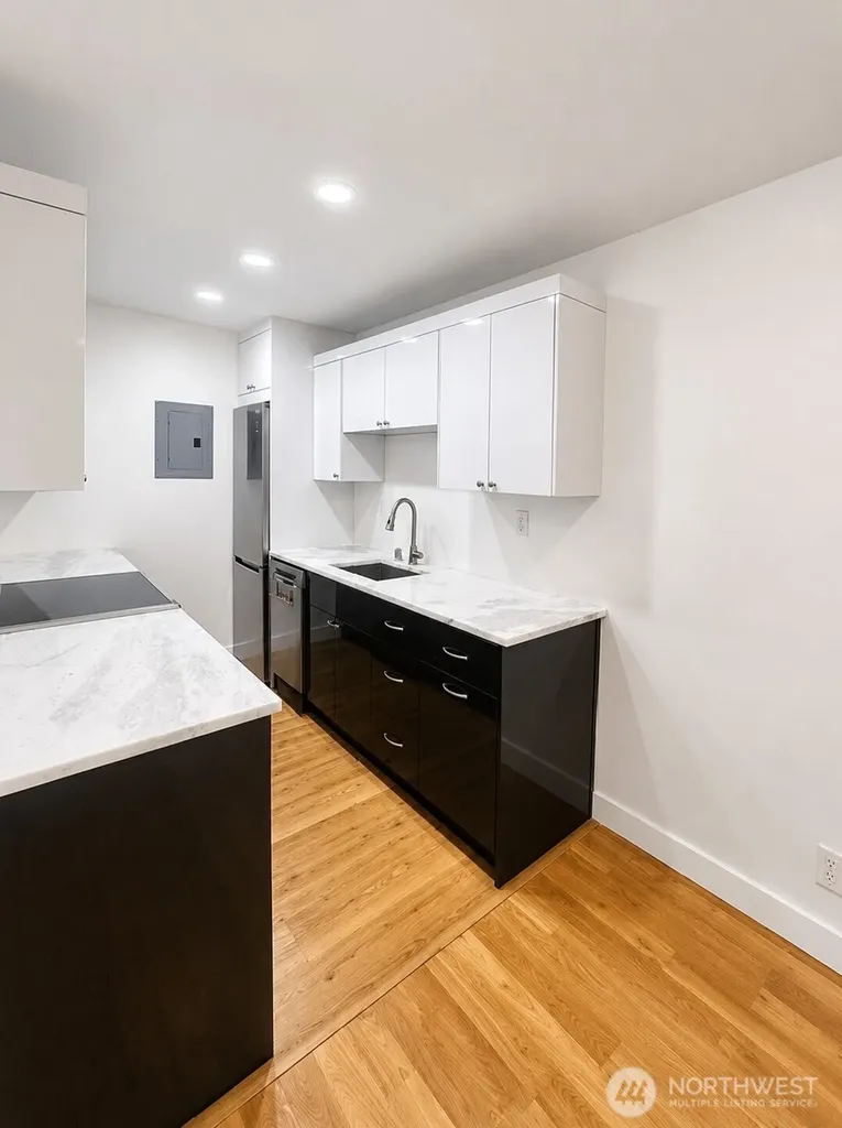 2111 E John Street Seattle WA 98112